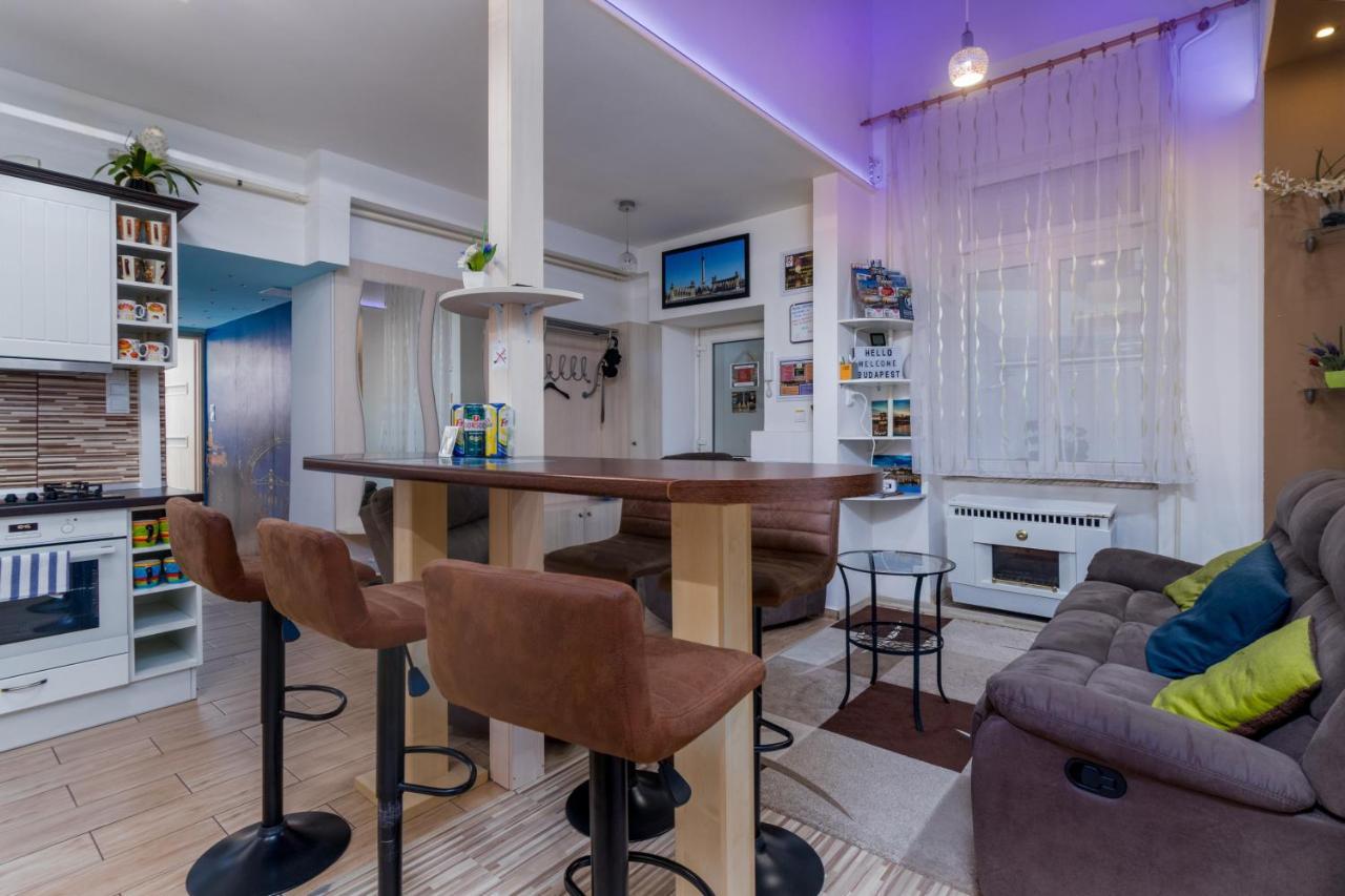 Fireworks Rakoczi - Free Parking - 3 Bedrooms - 2 Bathrooms Budapest Kültér fotó
